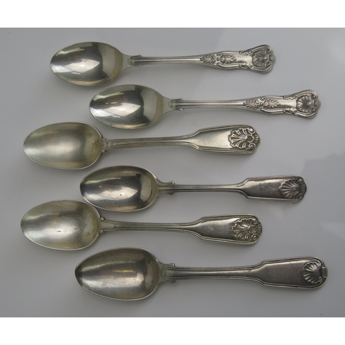 578 - Six matched Fiddle, Shell and Thread pattern teaspoons, various makers and dates, total weight of si... 