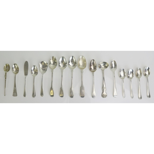 680 - a mixed collection of silver tea and other spoons, various patterns, makers and dates, total weight ... 