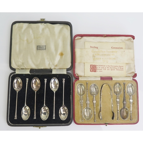 681 - A set of six George VI silver seal top coffee spoons, maker EJMJ, Sheffield, 1941, cased, together w... 