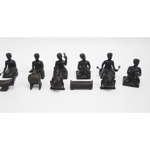 1077 - An Indo-Chinese set of bronze musicians, mostly drummers.