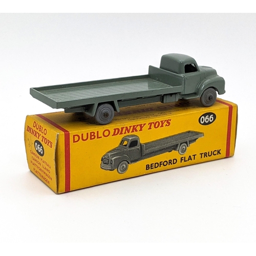 1140 - Dinky Dublo 066 Bedford Flat Truck in grey - near mint+ in box