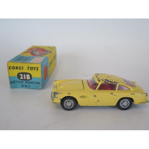 1145A - Corgi No 218 Aston Martin D.B.4, boxed.