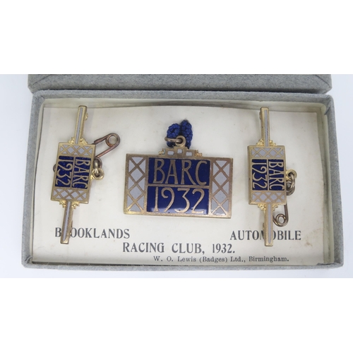 1539E - A boxed set of three BARC Brooklands member's and guest's lapel badges, 1932, number 729, in blue an... 