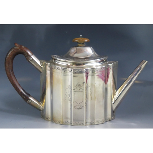 502 - A George III silver teapot, maker John Langlands I & John Robertson I, Newcastle, no date letter, of... 