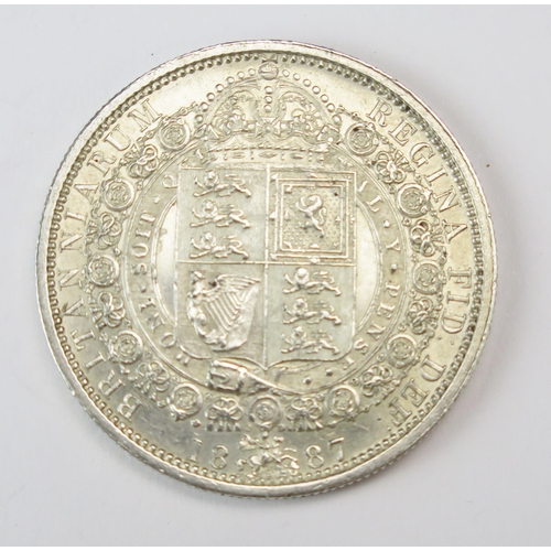 895 - A Victoria 1887 Half Crown