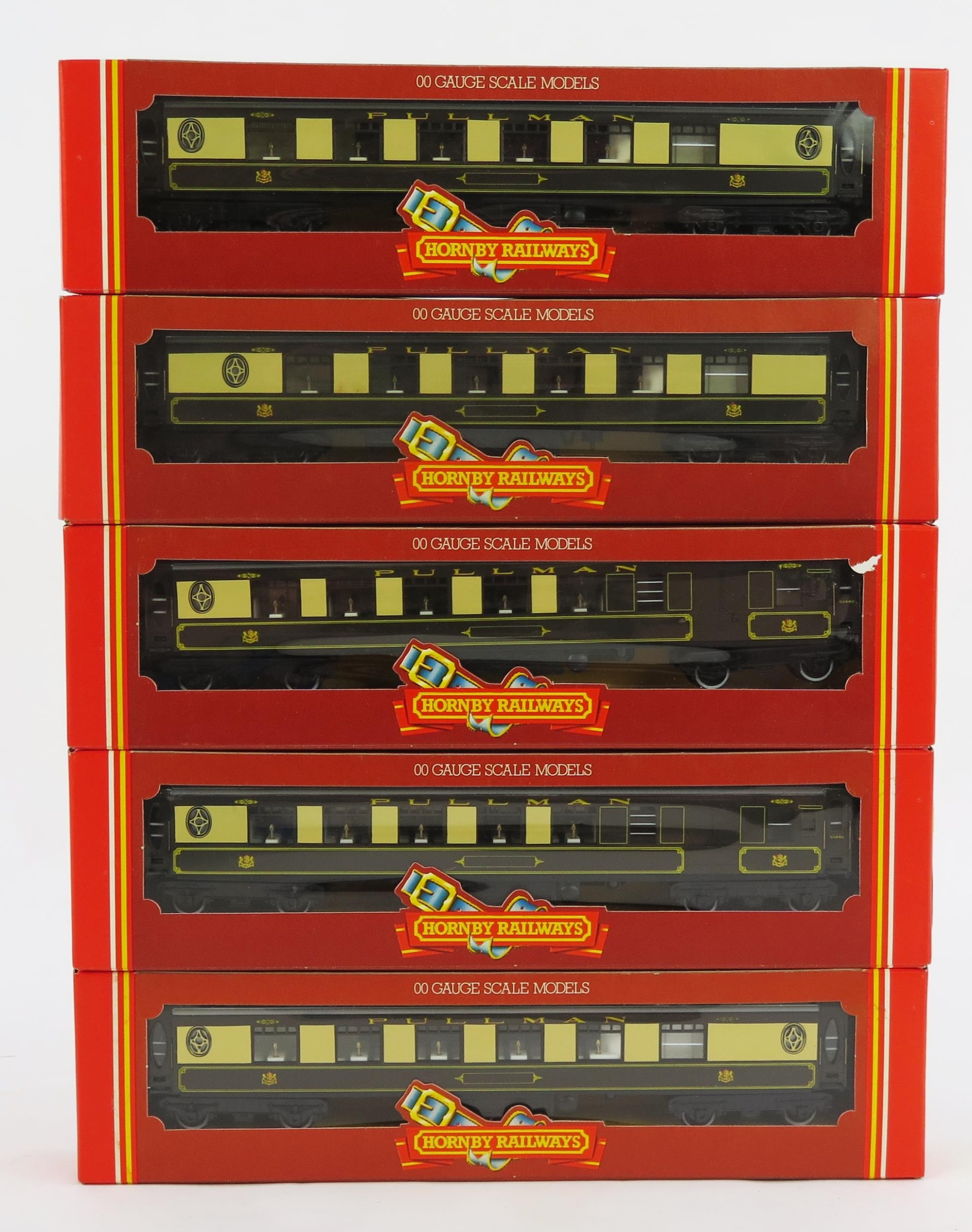 Hornby Railways OO Gauge Pullman Coaches Group of 5 including x3 R223 ...