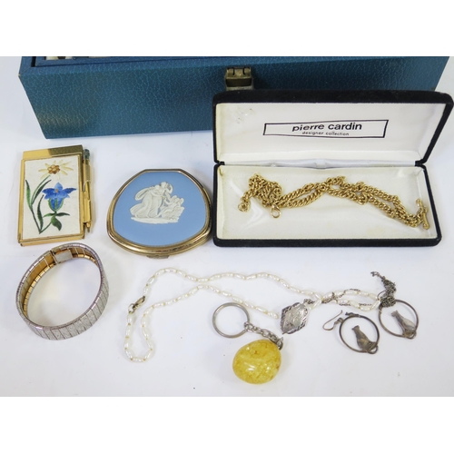 118 - A Jewellery Box and Contents including silver rings and bracelet, Wedgwood jasper ware compact, watc... 