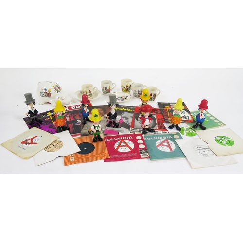 1278 - Ken Dodd's Diddymen Collection including figures, cups, saucers and piggy bank together with Ken Dod... 