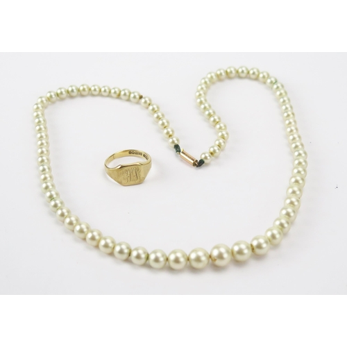 208 - A 9ct Gold Signet Ring (hallmarked, shank has a crack, 2.5g) and a synthetic pearl necklace with a 9... 