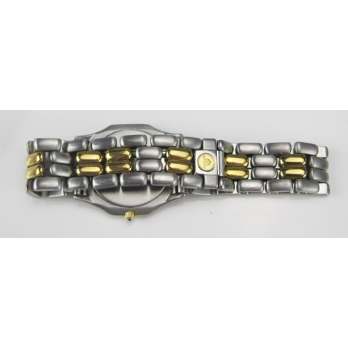 252 - A BAUME & MERCIER Gold Plated and Stainless Steel Quartz Wristwatch, ref: 5752/966. Sold with papers