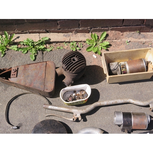 1335 - 1932 Coventry Eagle Silent Superb Motorbike with complete set of acetylene lights, documents include... 