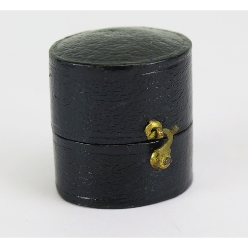 20 - Antique diamond panel ring in an 18ct yellow gold and platinum millegrain setting, 5mm head, size L.... 