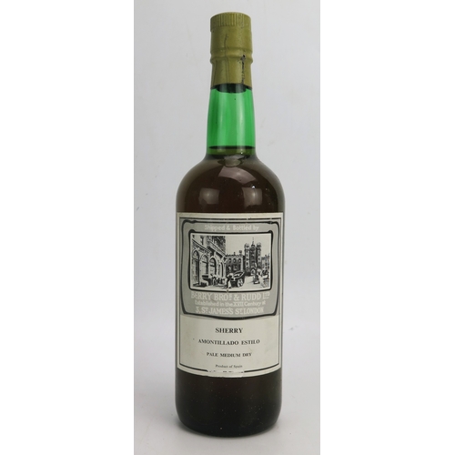 1083 - Berry Bros & Rudd Ltd Amontillado Estilo Sherry (pale medium dry) 70cl.  ALCOHOL IS SOLD FOR OFF-PER... 