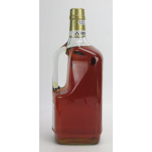 1090 - Southern Comfort Liqueur 1.75Lt with built in pourer (party bottle).
ALCOHOL IS SOLD FOR OFF-PERMISE... 
