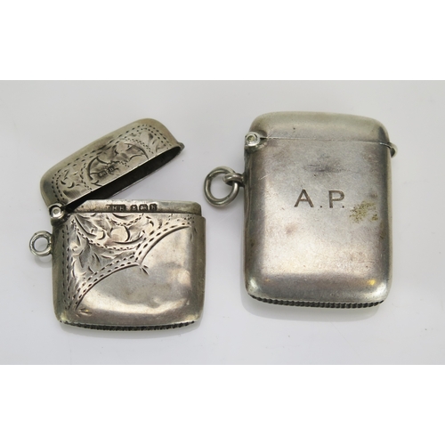 588 - Two silver vesta cases various makers and dates, total weight of silver 37gms, 1.19ozst