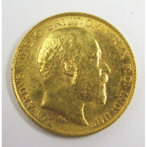 689 - Edward VII 1902 gold half sovereign