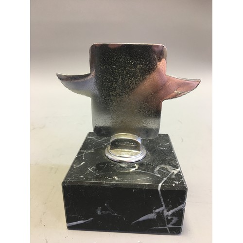 114 - Circa 1930 J.C.C  Junior Car Club Ser No J1763 Elkington & Co Chrome and Enamel Car Badge/Mascot... 