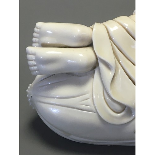 81 - Chinese -Very Fine Large Dehua Porcelain Figure of a Recumbant Sleeping Guanyin artist Marks to the ... 