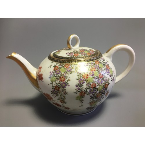 89 - Circa 1920's Japanese Satsuma Part Tea Service 21 Pieces to include the Tea Pot Gilt Design with Wis... 