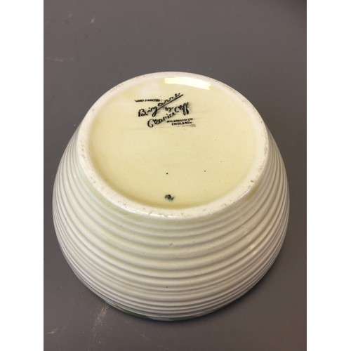 68 - Art Deco - Clarice Cliff Green Leaf Ribbed Bowl for Wilkinson and a Clarice Cliff Crocus Bowl for Ne... 