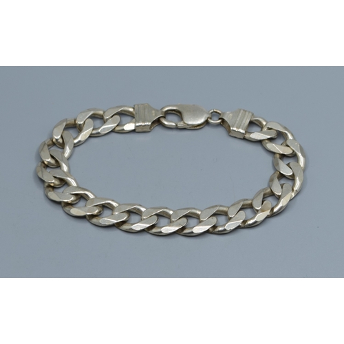2549 - 925 silver heavy flat link bracelet with lobster claw catch 20cm long. links 1.0cm wide ,34grams