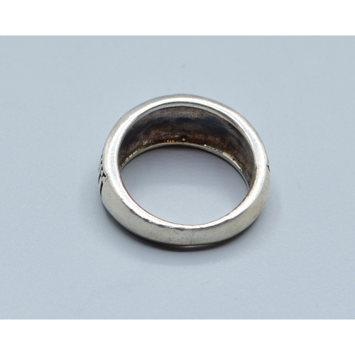 2576 - 925 silver gents Greek Key design signet ring size O