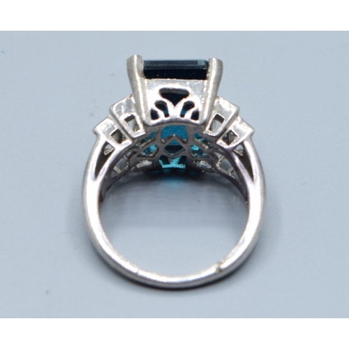 2590 - 925 silver ladies rectangular Elbaite Tourmaline statement ring with clear gem stone decoration to e... 