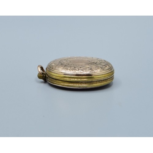 2613 - Antique Victorian 9ct gold back and front locket 2.1cm x 1.6cm not including the bale 5.3grams