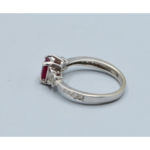 2622 - Quality 14ct white gold ladies Ruby and Diamond ring having both baguette and round cut Diamonds est... 