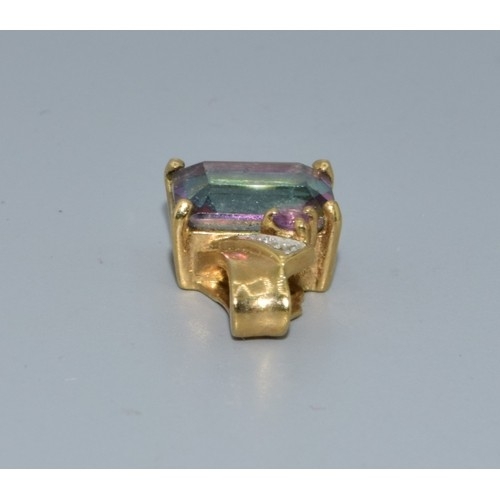 2583 - 9ct gold Mystic Topaz and & Diamond pendant 14x9mm held on a 9ct gold neck chain 44cm long 4.1gr... 