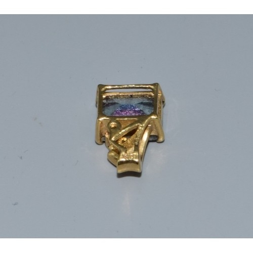 2583 - 9ct gold Mystic Topaz and & Diamond pendant 14x9mm held on a 9ct gold neck chain 44cm long 4.1gr... 
