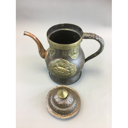 26 - Large Tibetan 19th Century Copper and Brass Decorated Water Ewer. Makala Caboch.H 36cm