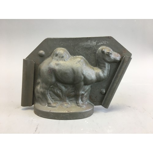 33 - Late 19th Century/Early 20th Century Camel Shaped Chocolate Mold, Fish Makers Mark model No 40 2026.... 