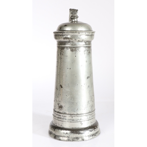118 - A good James I pewter flagon, circa 1610-20

 The tapering drum with single narrow fillet below coll... 