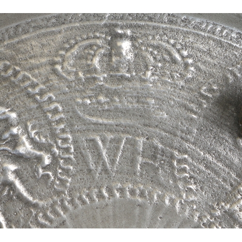 132 - The Treaty of Ryswick commemorative pewter porringer and cover: an exceptional English piece of pewt... 