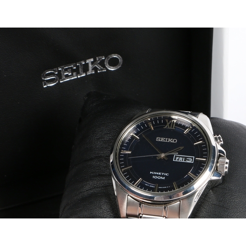 163 - A Seiko Kinetic 100M gentleman's stainless steel wristwatch, model no. 5M83-0AC0, the signed midnigh... 