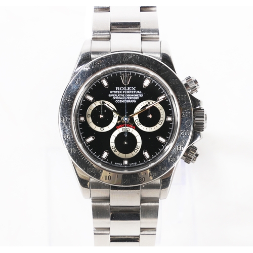 186 - A Rolex Oyster Perpetual Daytona gentleman's stainless steel wristwatch, model ref. 116520, case no.... 