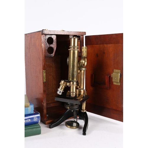 136 - A E LEITZ MICROSCOPE. A E Leitz microscope, brass and black lacquered, housed within a fitted case 3... 