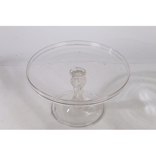 178 - A GEORGE III GLASS TAZZA, CIRCA 1780. Raised on a debased silesian stem with thickened foot rim, 14.... 