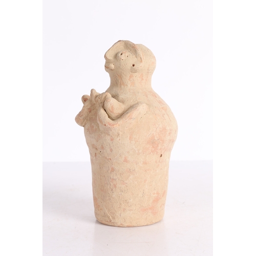 22 - AN INDUS VALLEY TERRACOTTA BAJAUR FERTILITY IDOL, 2000-1300 BCE. An Indus Valley terracotta Bajaur f... 