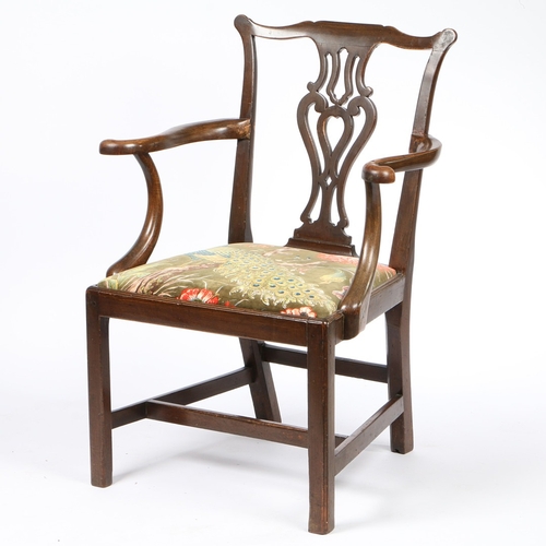 332 - A GEORGE III MAHOGANY CARVER CHAIR. the swept top rail above a pierced vase shaped splat, the scroll... 