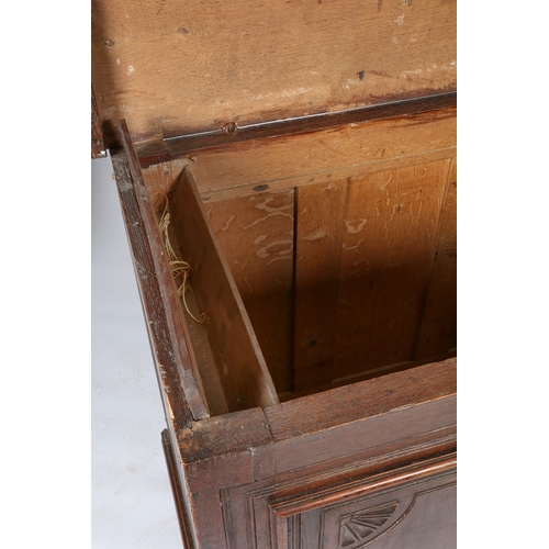 342 - A 18TH/19TH CENTURY OAK BLANKET BOX. A 18th/19th Century oak blanket box, having a two plank top ope... 