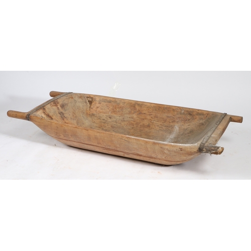 97 - A 19TH CENTURY WOODEN AND METAL BANDED DOUGH TROUGH. the chamfered carrying handles with metal bands... 