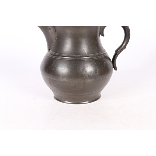 121 - AN EASY 19TH CENTURY OEWS GALLON ALE JUG, ENGLISH, CIRCA 1830. Having a bulbous body with fillet bel... 