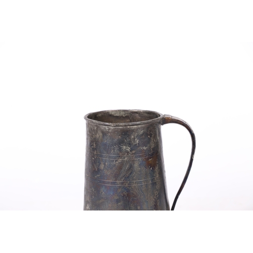 3 - A RARE CHARLES I PEWTER ALE QUART STRAIGHT-SIDED TAVERN POT, CIRCA 1640. The slender tapering body w... 