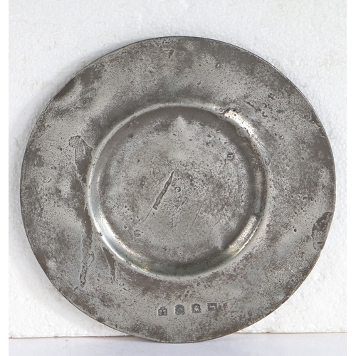 31 - A RARE CHARLES II PEWTER BROAD PLAIN RIM PLATE, BIRMINGHAM, CIRCA 1670. Hallmarks to rim and touchma... 