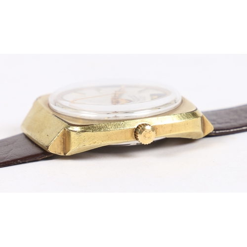 121 - AN OMEGA GENEVE GOLD PLATED GENTLEMAN'S WRISTWATCH. the signed silver dial with baton markers, outer... 