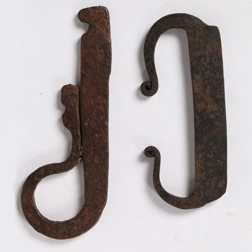 152 - TWO 18TH CENTURY TINDER BOX WROUGHT IRON 'STEELS', ENGLISH. One with two scroll terminal handles, th... 