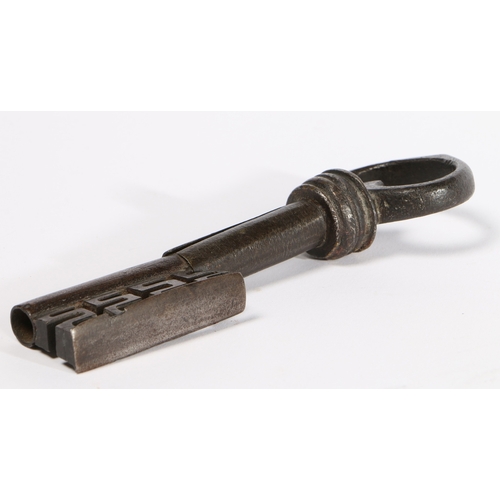 204 - A 17TH CENTURY BRONZE-ALLOY KEY, ENGLISH. Having a hollow part sheet-wrapped shank, a ribbed collar ... 