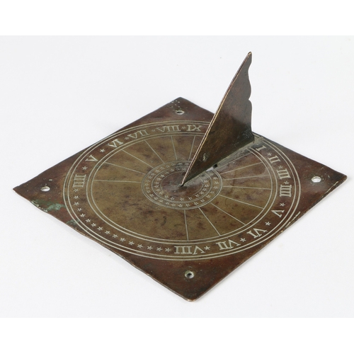 376 - A SMALL BRASS HORIZONTAL SUNDIAL. Having a square plate, engraved with a Roman numeral hour scale, a... 